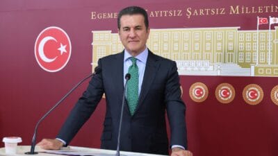 CHP Erzincan Milletvekili Mustafa Sarıgül, TBMM’de düzenlediği basın toplantısında emniyet