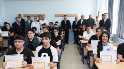 Erzincan'da 2025-2026 eğitim-öğretim yılının sona ermesi dolayısıyla Hezarfen Ahmet Çelebi