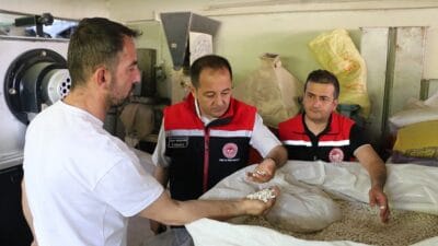 Erzincan Tarım ve Orman İl Müdürü Alper Koçaker, Yalnızbağ Mahallesi’nde