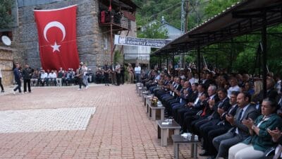 Erzincan'ın Kemaliye ilçesine bağlı Başbağlar köyünde, 5 Temmuz 1993 tarihinde