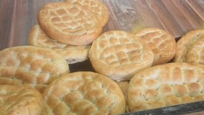 Erzincan'da ekmek ve simit fiyatlarına zam yapıldı. Girdi maliyetlerinde yaşanan
