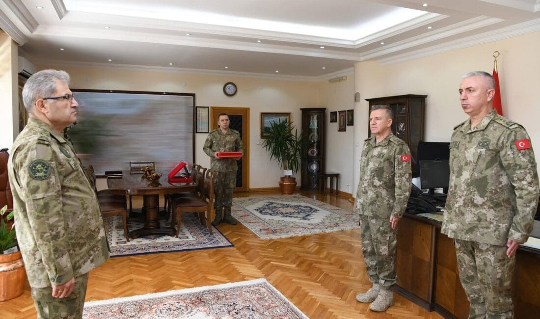 3. Ordu’da Sancak Deviri Gerçekleştirildi Resmî Gazete’de yayımlanan Cumhurbaşkanlığı Atama Kararnamesi ile Türk Silahlı Kuvvetleri