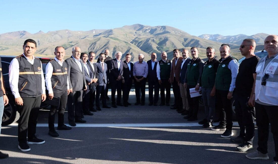 Türk Devletleri Teşkilatı (TDT) Aksakallar Konseyi Başkanı ve son Başbakan