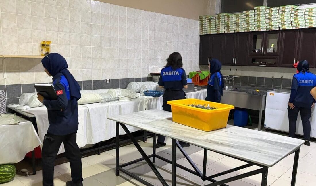 Erzincan’da 15 Düğün Salonuna Zabıta Denetimi Erzincan Belediyesi Zabıta Müdürlüğü ekipleri, vatandaşların düğün ve özel günlerini