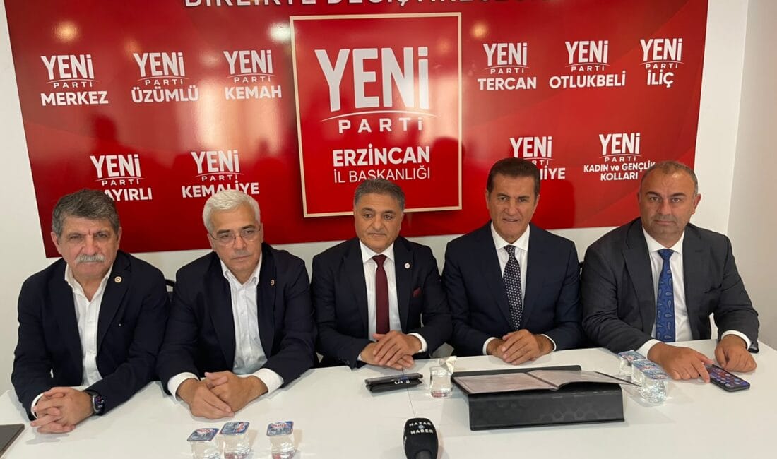 Yeni Parti milletvekilleri Erzincan’da bir araya geldi. İl Başkanlığı’nda düzenlenen